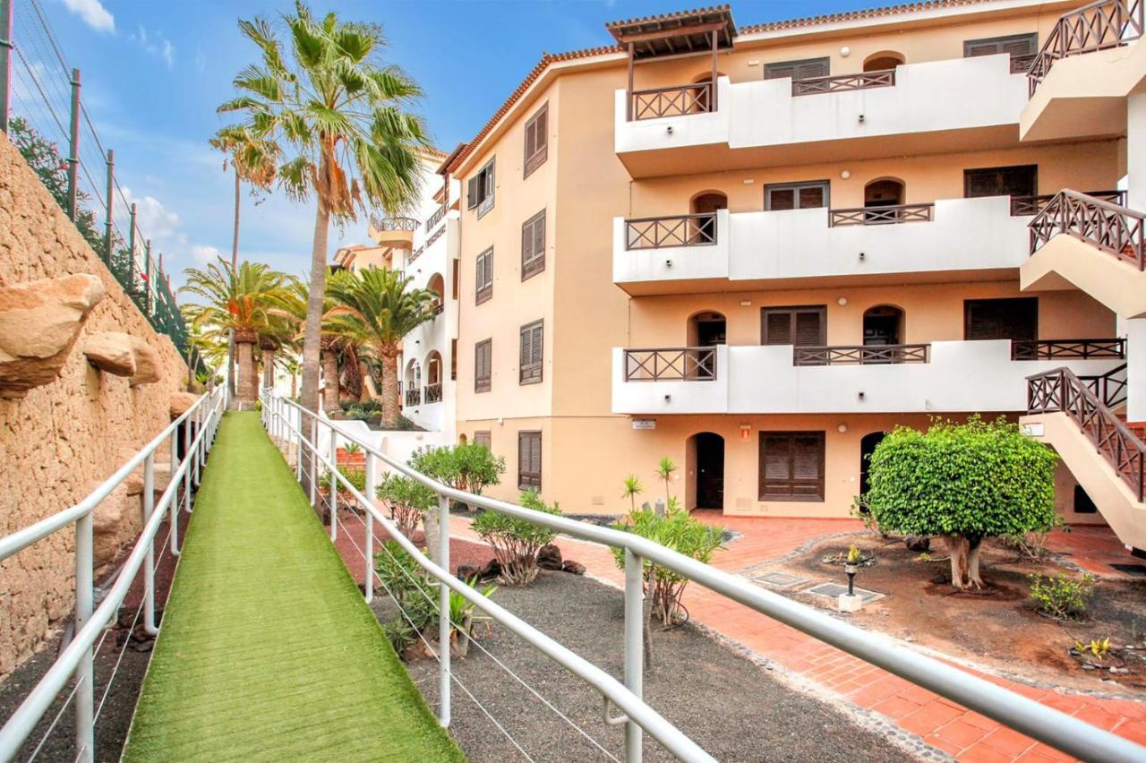 Apartment In Albatros Complex "Albaroa" Σαν Μιγκέλ ντε Αμπόνα Εξωτερικό φωτογραφία